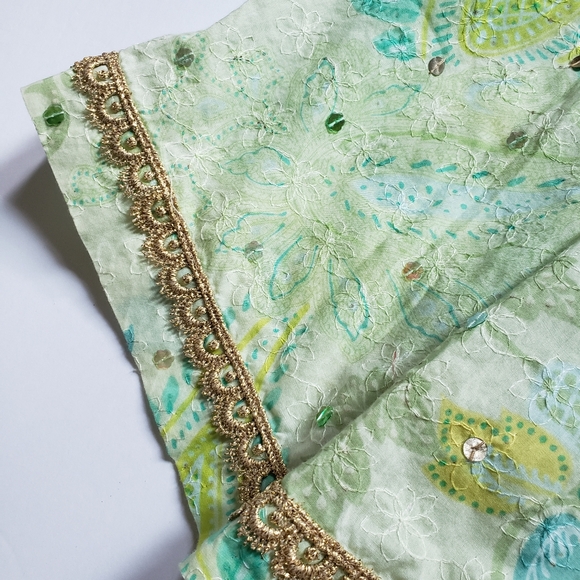 Express Floral Midi Skirt Women's Size 10 Green Flowy Detail - Picture 2 of 11